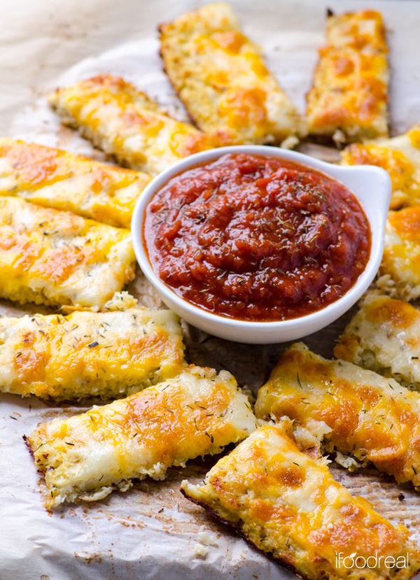 HOMEMADE CAULIFLOWER BREADSTICK RECIPE
